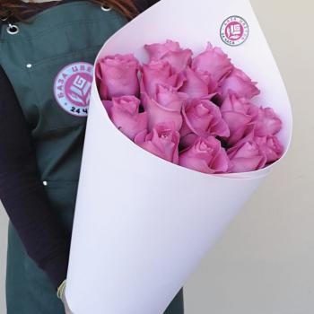 Букеты из розовых роз 70 см (Эквадор) (articul  33176krv)